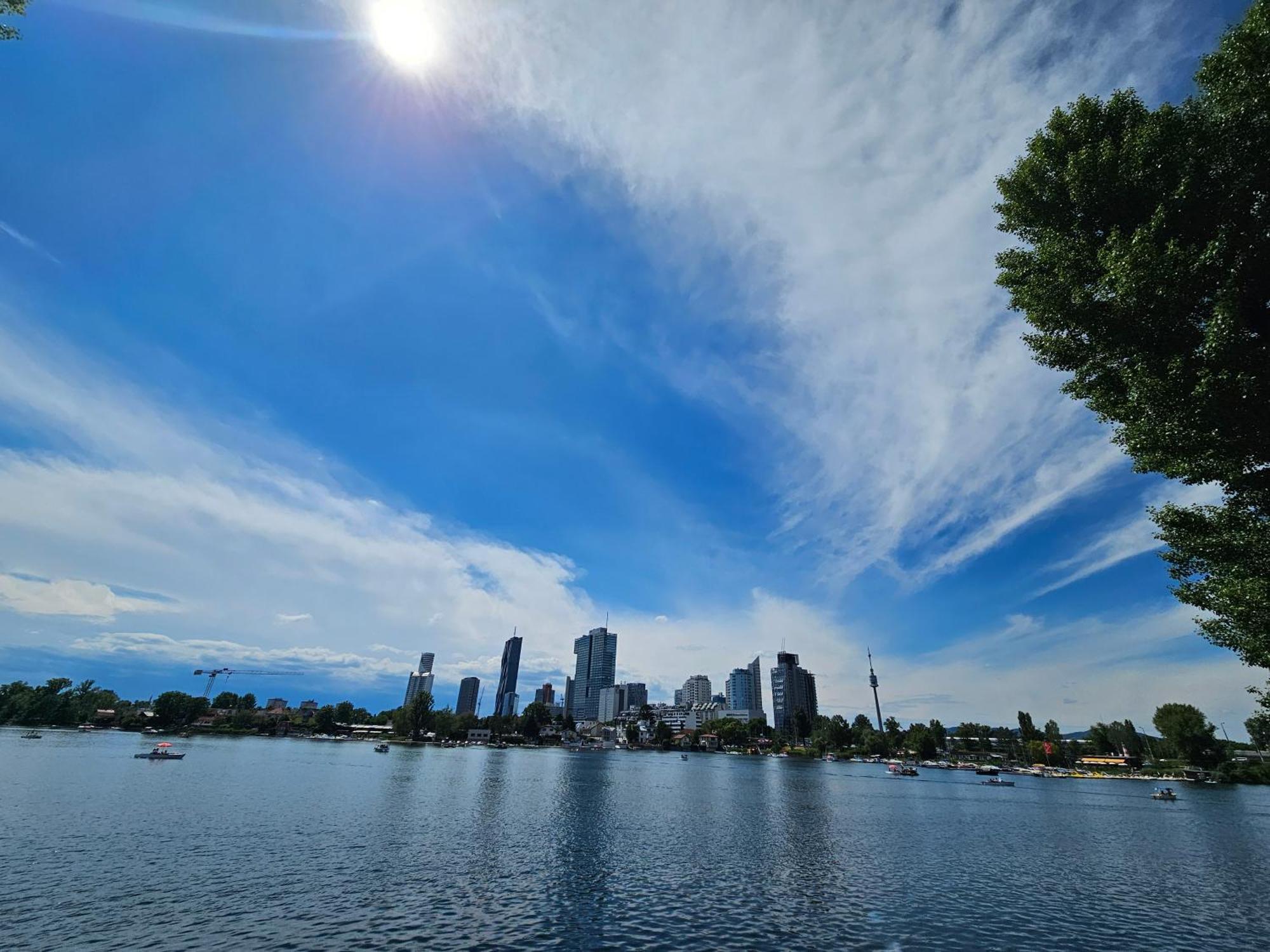Yuki'S Place - Un-Vic, Danube Beach And Subway Near To Downtown Вена Экстерьер фото